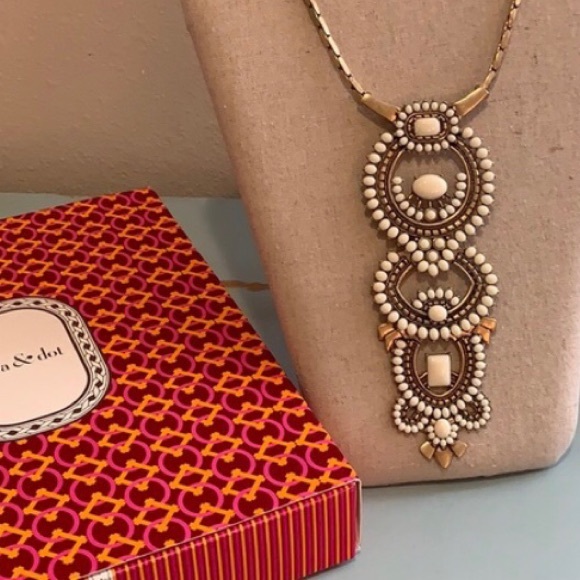 Stella & Dot Havana Necklace - Picture 2 of 3